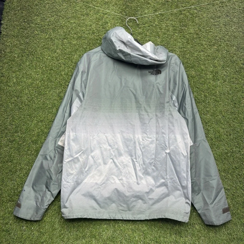 The North Face Fuseform Dot Matrix Jacket Mens Medium Zip Up Gore Lined Hiking